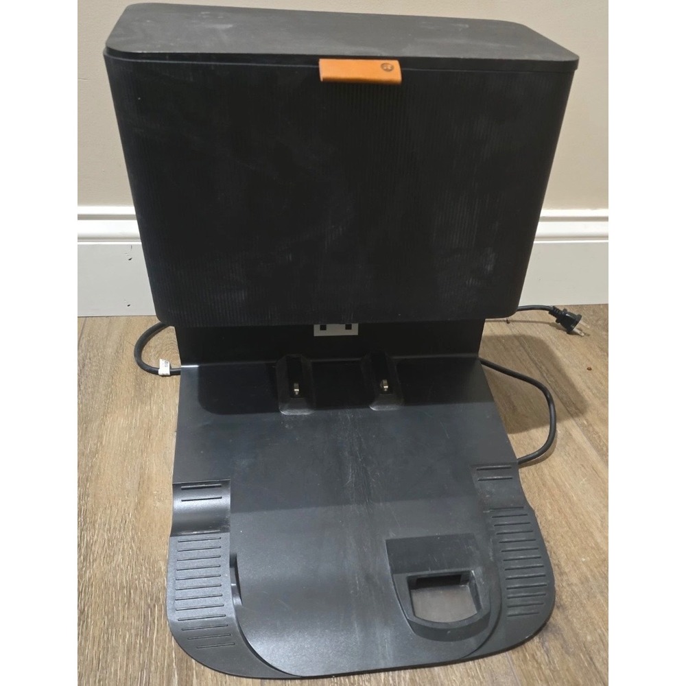 iRobot Clean‎ Base Automatic Dirt Disposal Roomba j7 ADG-N1 Black Good Condition